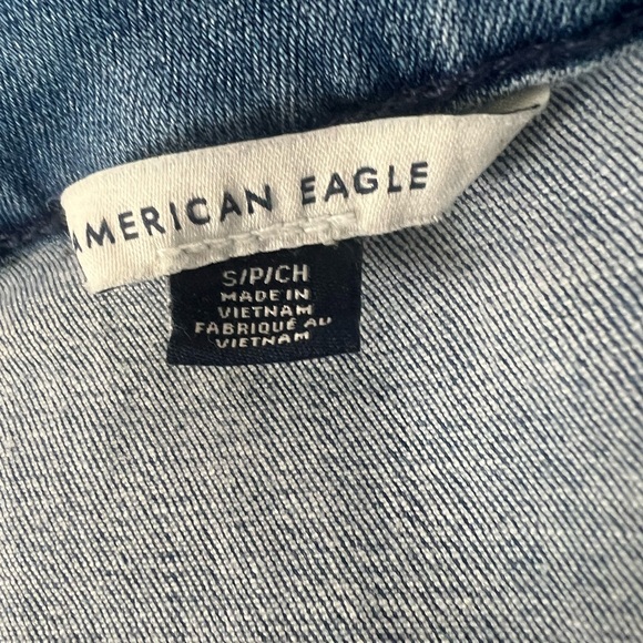 Custom Hand Stitched- Denim Corset Top with Sig Zane Floral Patterns in Blue - Picture 3 of 3